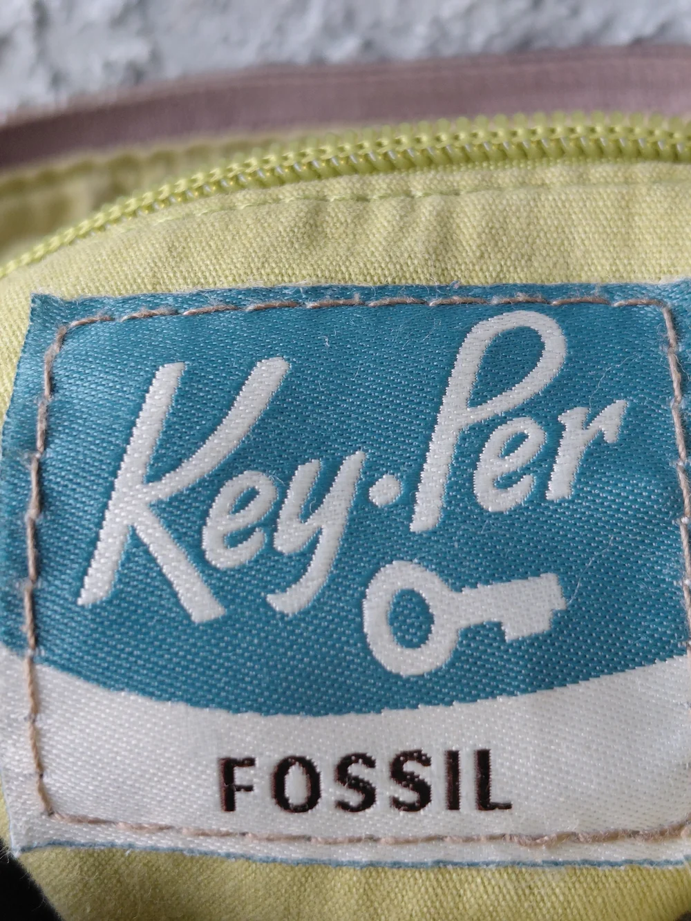 Fossil Key-Per Floral Quilted Crossbody Bag Canvas Leather Trim Beige Brown